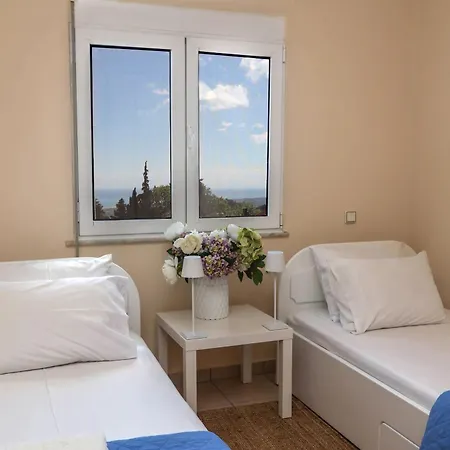 Olympus Family House Holiday home *