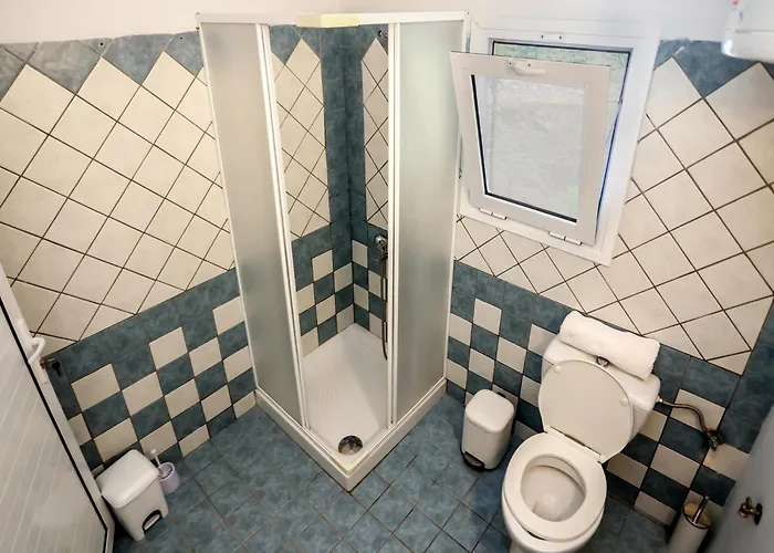 Olympus Family House *